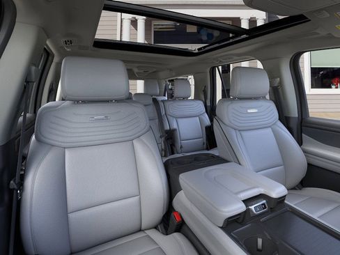 New 2025 Ford Expedition Max Platinum w/ Platinum Ultimate Package image 10