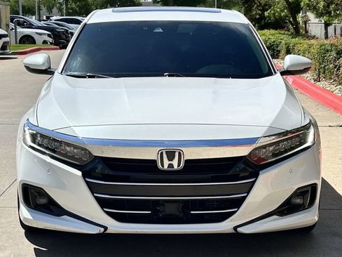 Used 2021 Honda Accord Touring image 9