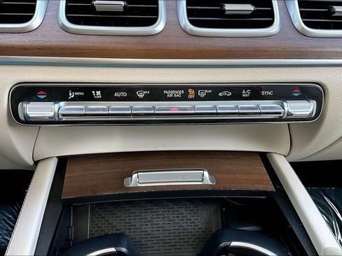 Certified 2022 Mercedes-Benz GLE 350 4MATIC image 18