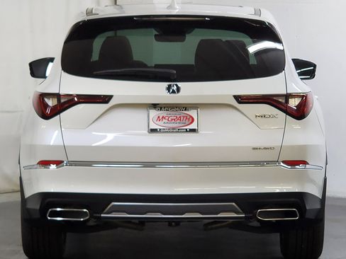 Used 2025 Acura MDX SH-AWD image 6
