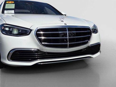Certified 2024 Mercedes-Benz S 580 4MATIC Sedan image 9