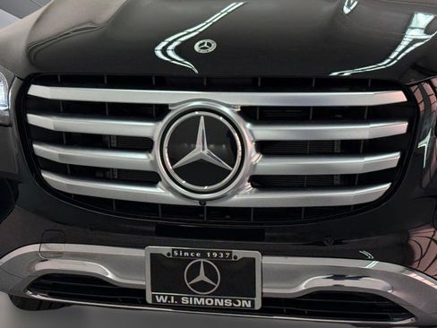 Used 2026 Mercedes-Benz GLS 450 4MATIC image 20