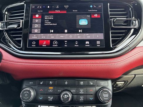 Used 2022 Dodge Durango R/T AWD/4WD image 12