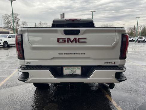 New 2026 GMC Sierra 2500 AT4 image 7