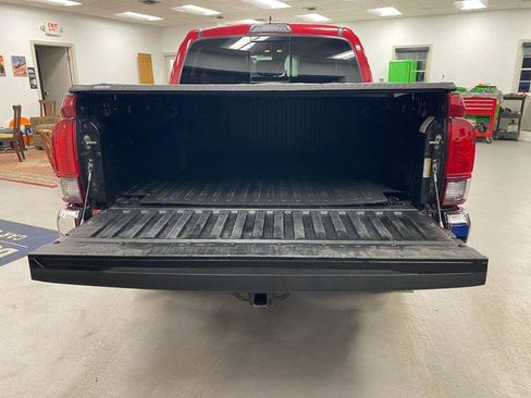Used 2019 Toyota Tacoma SR5 image 20