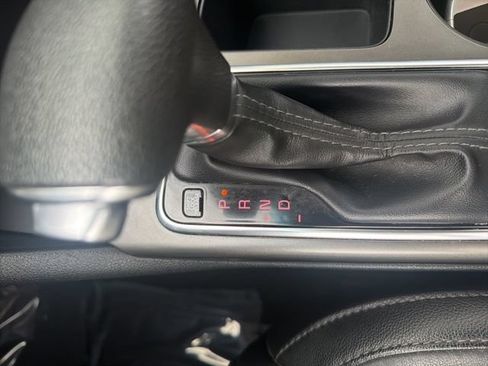 Used 2020 Kia Optima SE FWD image 16