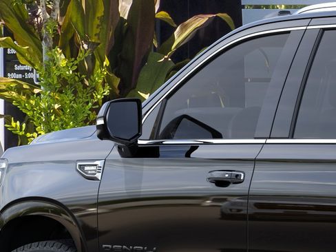 New 2026 GMC Yukon XL Denali AWD/4WD image 12
