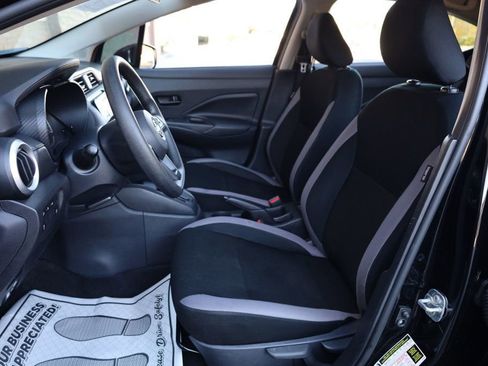 Used 2025 Nissan Versa S w/ Trunk Package image 15