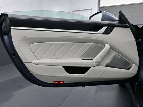 Certified 2026 Porsche 911 Targa 4 GTS AWD/4WD image 7