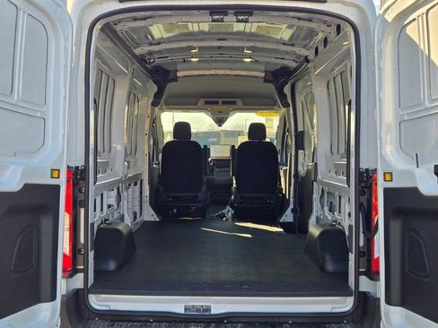 New 2026 Ford Transit 250 148 Medium Roof RWD image 11