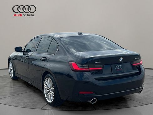 Used 2023 BMW 330i xDrive Sedan w/ Premium Package AWD/4WD image 3