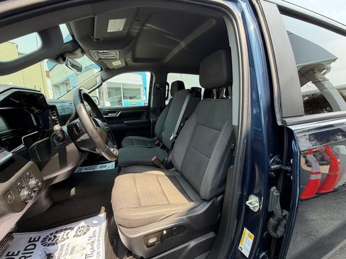 Used 2023 Chevrolet Silverado 1500 LT AWD/4WD image 9