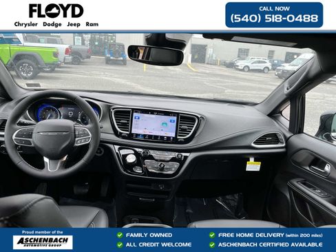 New 2027 Chrysler Pacifica Select AWD/4WD image 23