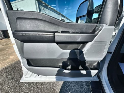 Used 2024 Ford F250 XL w/ STX Appearance Package image 20