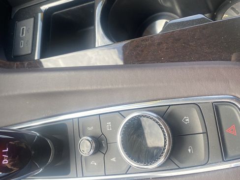 Used 2023 Cadillac Escalade ESV Sport Platinum AWD/4WD image 26