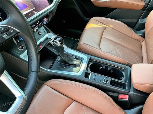 Used 2021 Audi Q3 2.0T Premium w/ Convenience Package AWD/4WD image 15