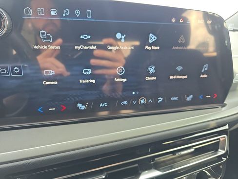New 2026 Chevrolet Traverse LT FWD image 21