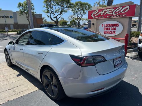 Used 2018 Tesla Model 3 Long Range AWD/4WD image 6