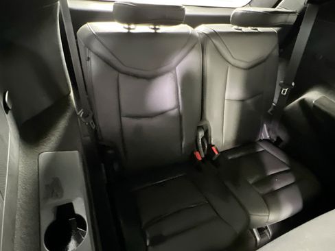 Used 2022 Cadillac XT6 Sport w/ Technology Package image 27