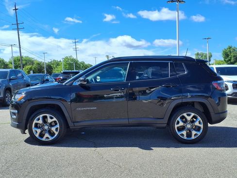Used 2019 Jeep Compass Limited AWD/4WD image 8