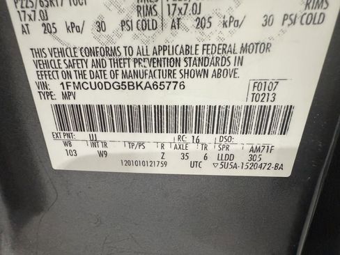 Used 2011 Ford Escape XLT w/ 202A Rapid Spec Order Code image 9