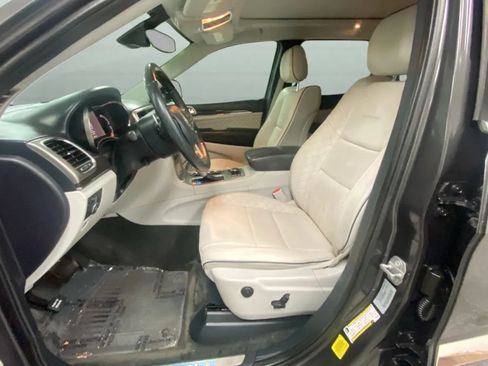 Used 2017 Jeep Grand Cherokee Summit AWD/4WD image 22