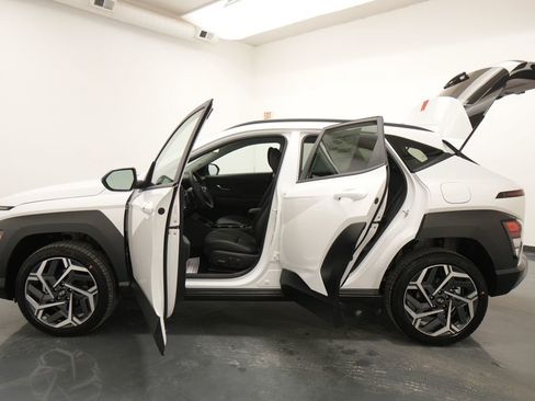 New 2026 Hyundai Kona SEL Premium AWD/4WD image 25