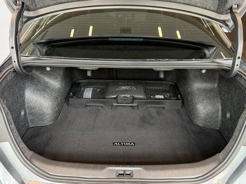 New 2026 Nissan Altima 2.5 SR FWD image 13