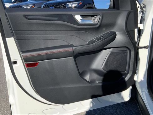 New 2026 Ford Escape ST-Line w/ Tech Pack #1 image 10