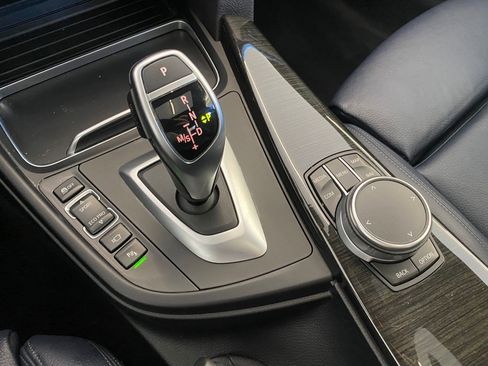 Used 2020 BMW 430i xDrive Coupe w/ Executive Package image 17