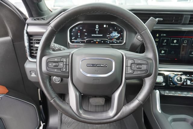Used 2025 GMC Sierra 3500 Denali Ultimate AWD/4WD image 31