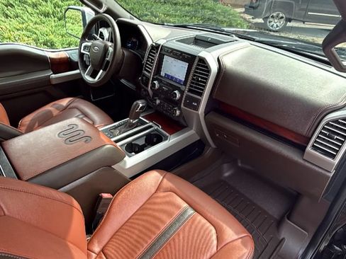 Used 2020 Ford F150 King Ranch w/ Equipment Group 601A Luxury AWD/4WD image 33