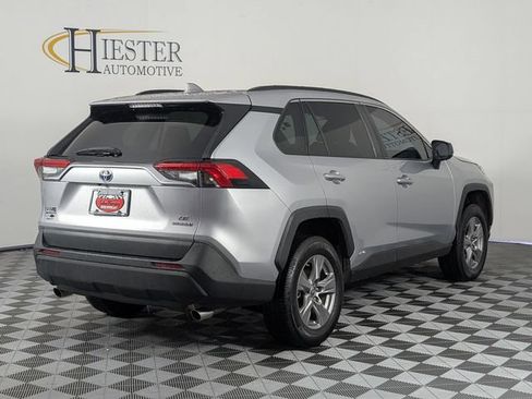 Used 2023 Toyota RAV4 LE AWD/4WD image 8