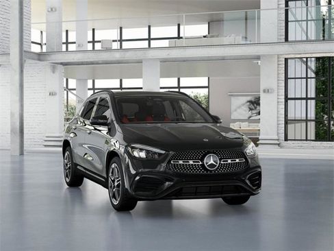 New 2026 Mercedes-Benz GLA 250 4MATIC image 9
