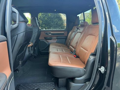 Used 2022 RAM 1500 Limited AWD/4WD image 19