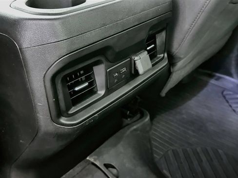 Used 2022 Chevrolet Silverado 1500 LT Trail Boss w/ Safety Package AWD/4WD image 25