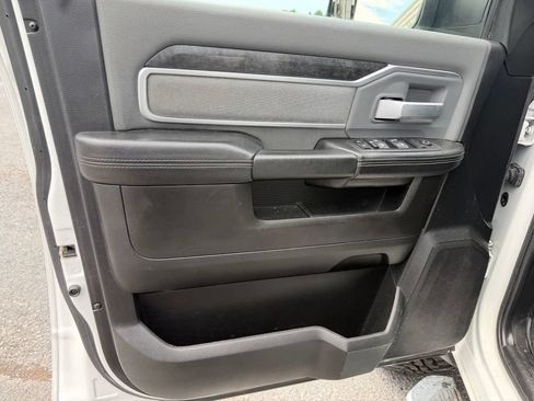 Used 2019 RAM 2500 Big Horn AWD/4WD image 10