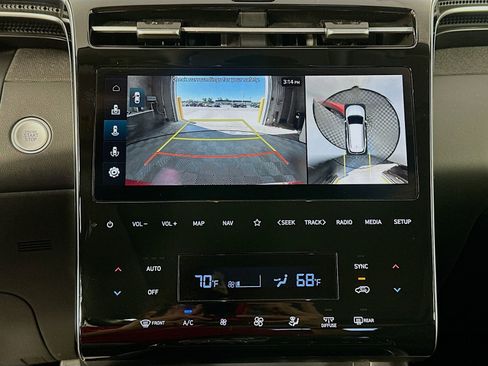 Used 2023 Hyundai Tucson Limited AWD/4WD image 14
