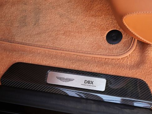 Used 2026 Aston Martin DBX 707 AWD/4WD image 15