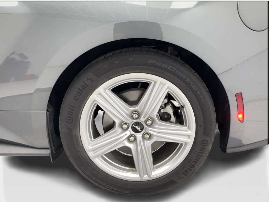 Used 2026 Ford Mustang Premium RWD image 13