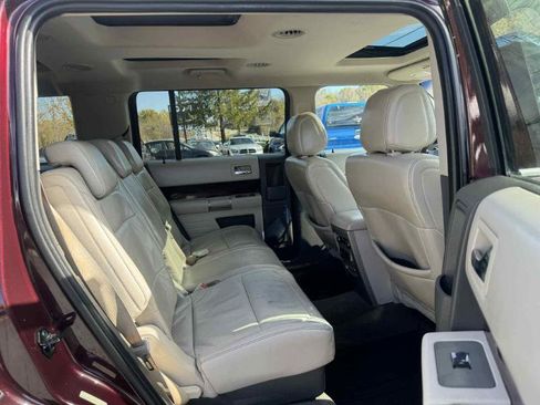 Used 2011 Ford Flex SEL w/ Rapid Spec Order Code image 17