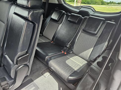 Used 2019 Toyota Highlander Plus image 12