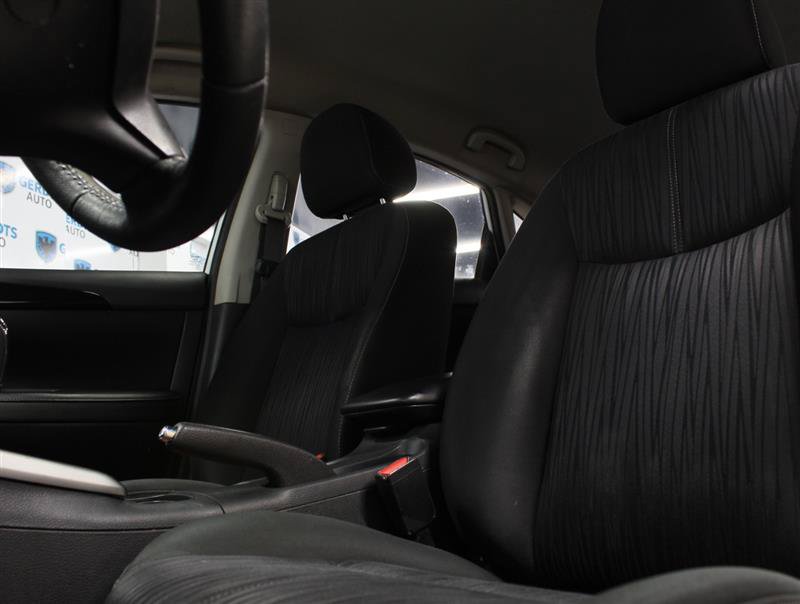 Used 2018 Nissan Sentra SV FWD image 8