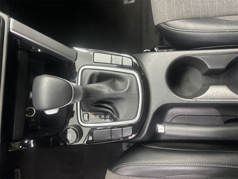 Used 2023 Kia Seltos S w/ Navigation Package image 30