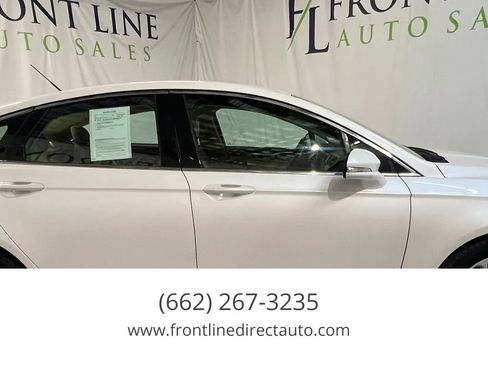 Used 2016 Ford Fusion SE w/ Equipment Group 202A FWD image 8
