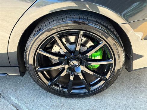 Used 2015 Mercedes-Benz S 63 AMG 4MATIC Sedan image 26