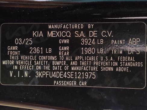 Used 2025 Kia K4 EX FWD image 33