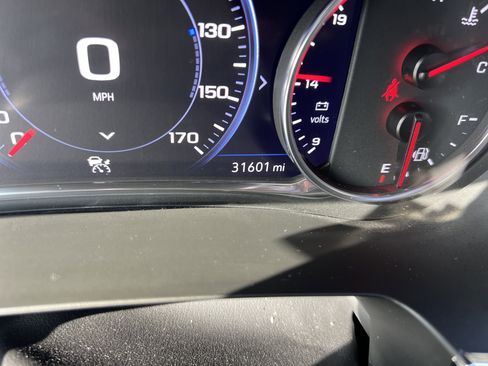 Used 2023 Chevrolet Traverse Premier w/ Redline Edition image 21