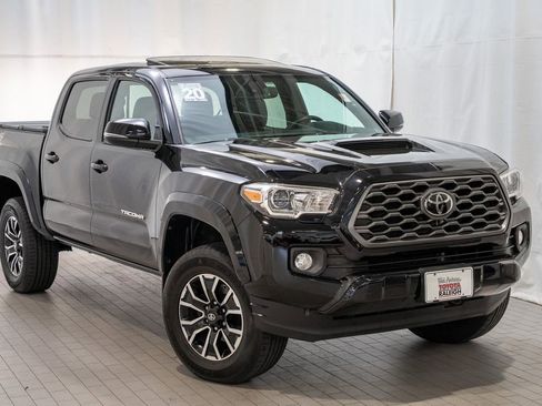 Certified 2020 Toyota Tacoma TRD Sport w/ TRD Premium Sport Package image 1