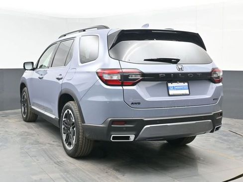 New 2026 Honda Pilot Touring image 7